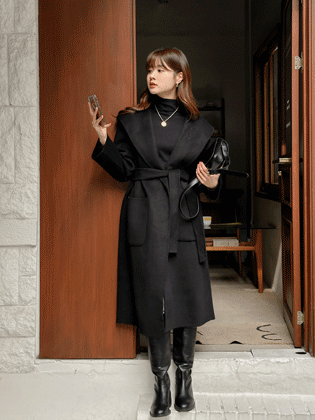 Mono Hooded Handmade Coat