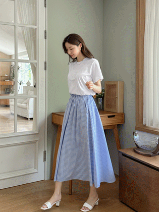 diagonal striped flared skirt