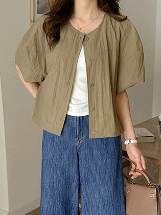 Light balloon sleeve jacket