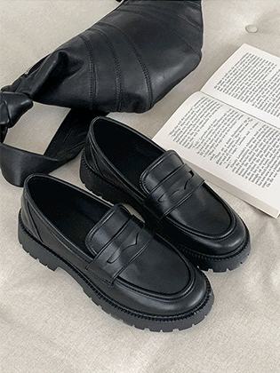 Classic high heel penny loafer