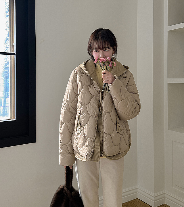 Hooded color block wave padding