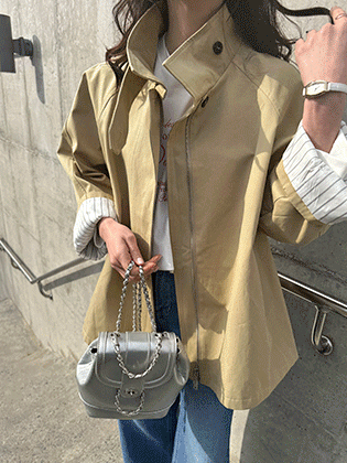 High-neck half trench coat