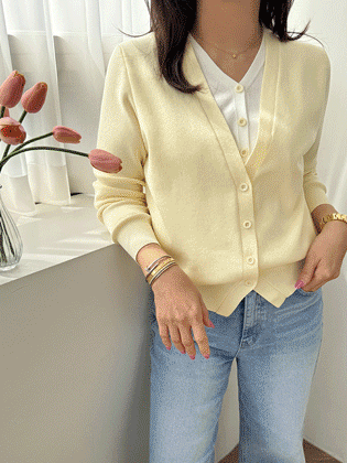 Double layered cardigan