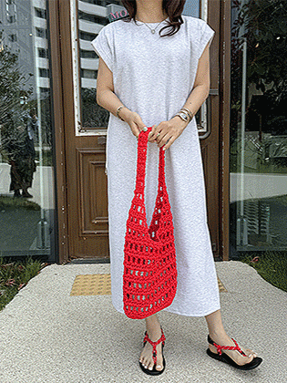 Diagonal back shirring one-piece