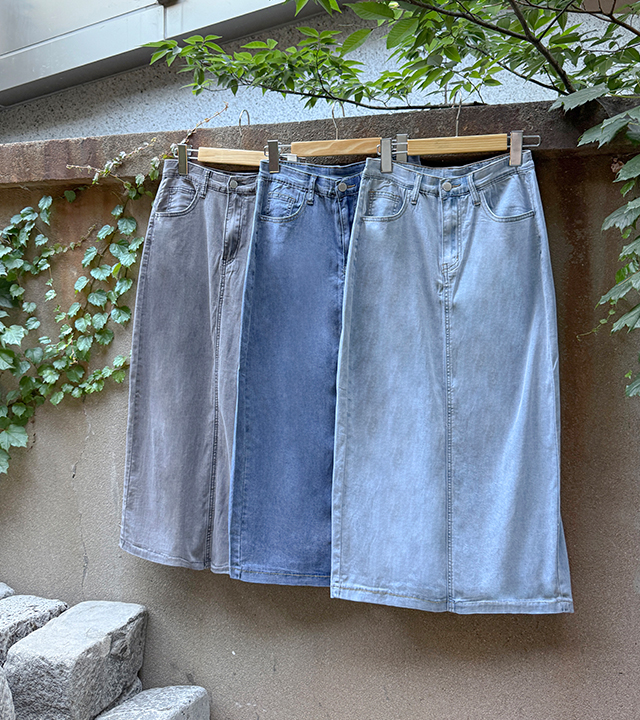 COOL slit denim skirt