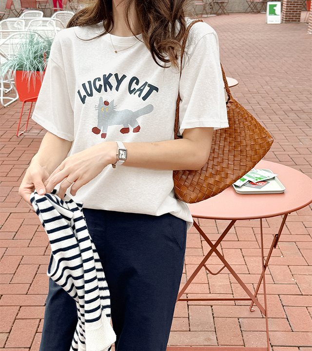 Lucky Cat Short Sleeve T-Shirt