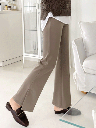 Sticky banding slit bootcut slacks