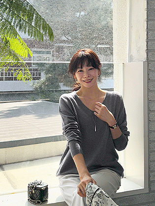 New Mild Wholegarment Knit (2 Types: Round Neck/V-Neck)