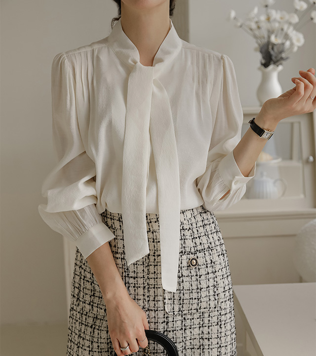 Linea tie blouse 