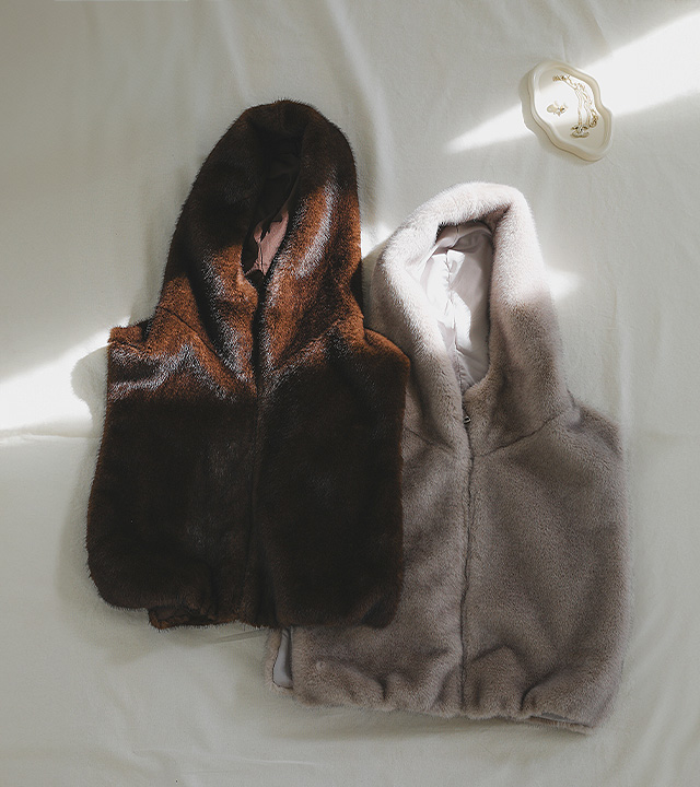 Loro Mink Fur Warmer