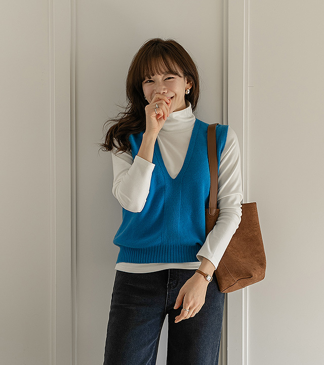 [MADE] Core Wool 100% Whole Garment Knit Vest