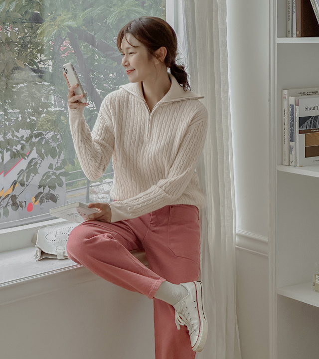 Fiona Twisted Half Zip Up Knit