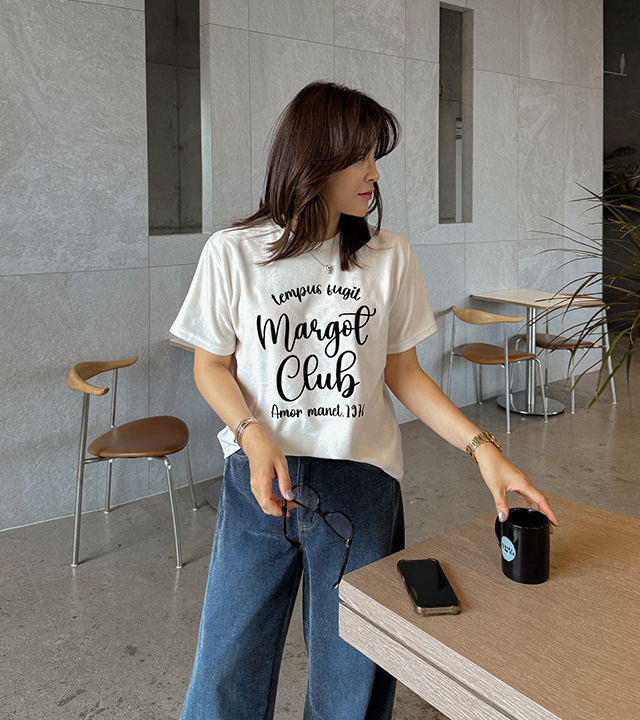 [MADE] Margo Velvet T-shirt