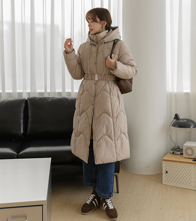 With Wave Long Padding Jumper (Belt Set)