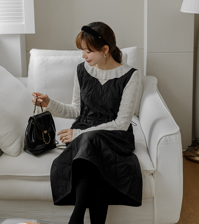 Milk Frill Neck Fleece T-Shirt Blouse