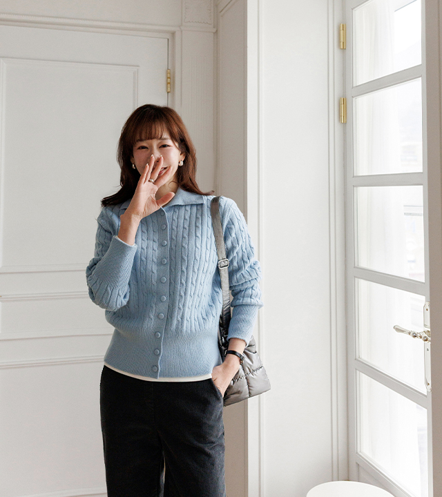 Lab Cable High Neck Cardigan