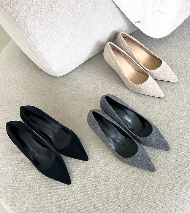 Winty wool stiletto heels