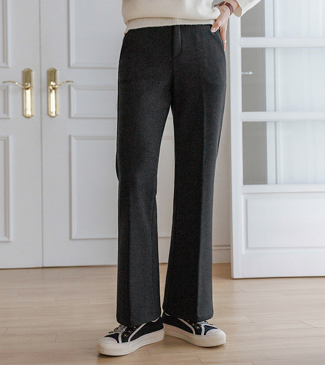 Selenium raised fleece bootcut slacks