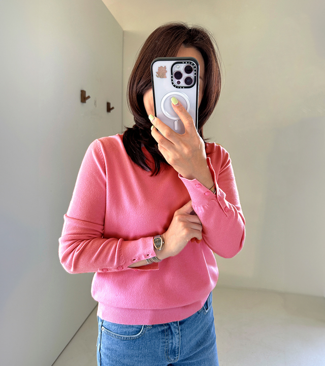 Cuff button round knit