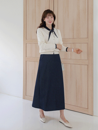 Bell Semi A-line Denim Skirt