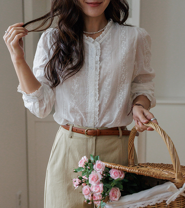 Freesia embroidered blouse
