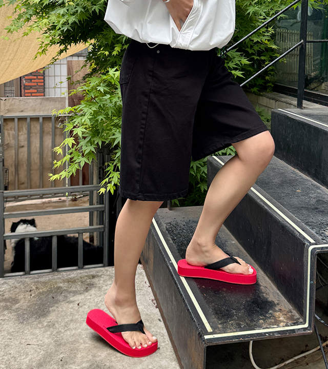 Lowd flip-flops slippers
