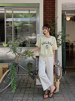 Golden Print Short Sleeve Sweatshirt