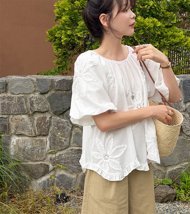 [MADE] Crochet Embroidery Blouse