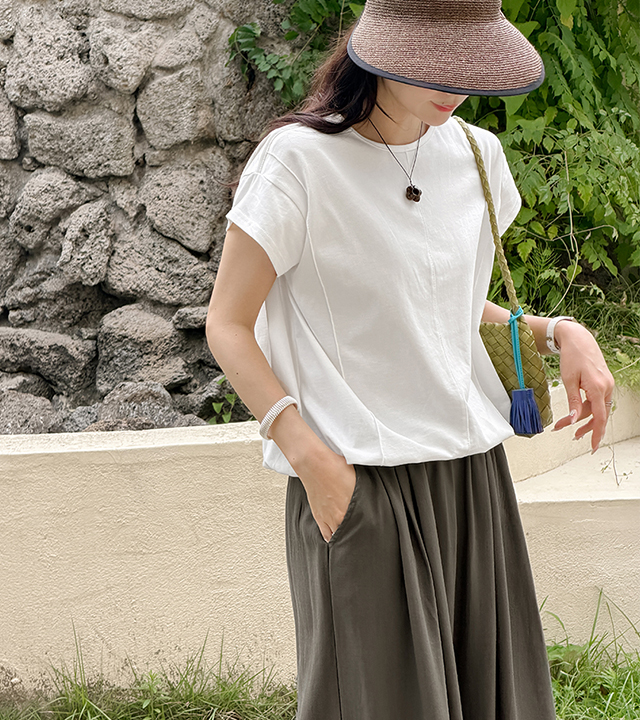 Leuen Cutout Elastic Waist Short Sleeve T-shirt