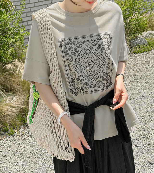 Seed Paisley Short Sleeve Tee