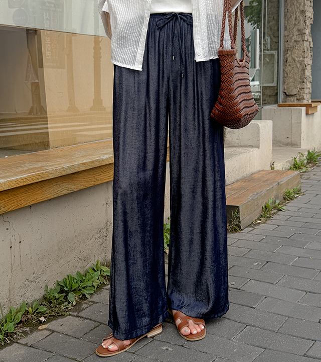 Lynn Silky Denim Mood Pants