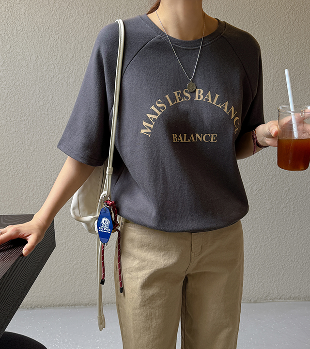 [MADE] Balance Raglan Sweatshirt