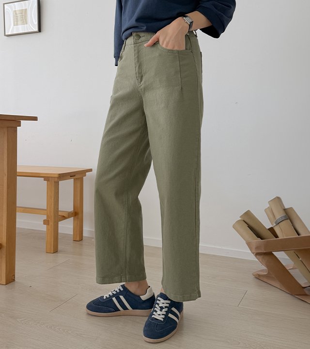 Mood In Dart Cut Baggy Pants