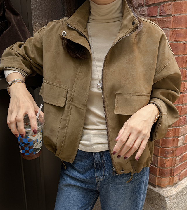 Märchen Flat Leather Jacket