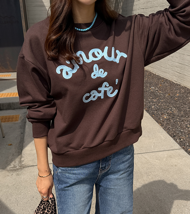 De Cafe Chain Embroidery Sweatshirt
