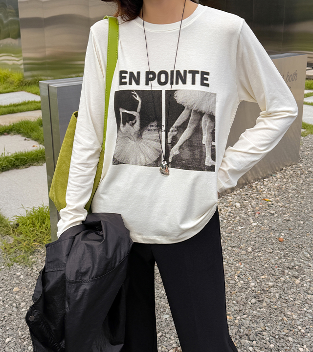 Ballerina print long-sleeve tee