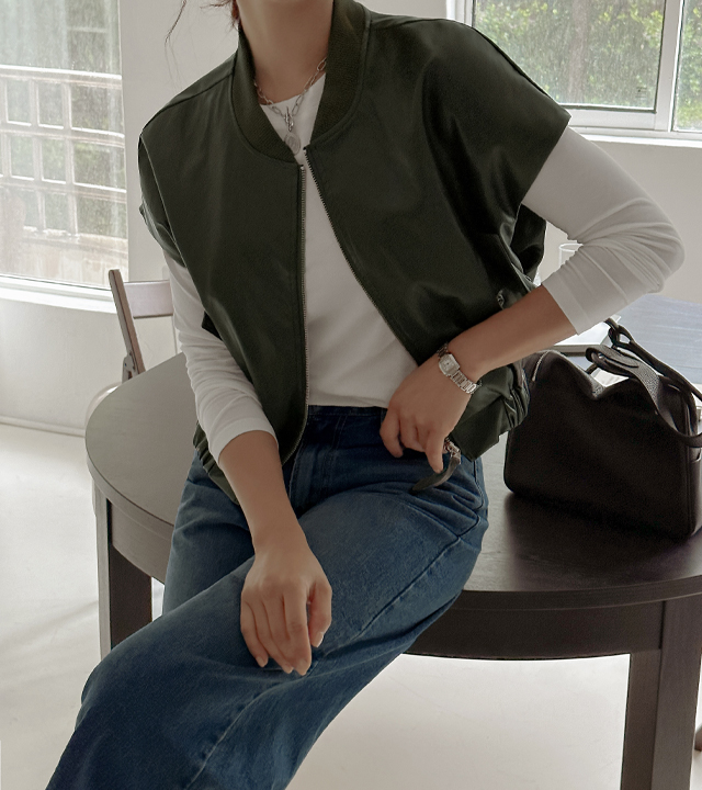 Eve Stingray Leather Vest
