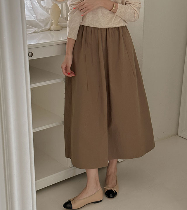 sandalwood banding skirt