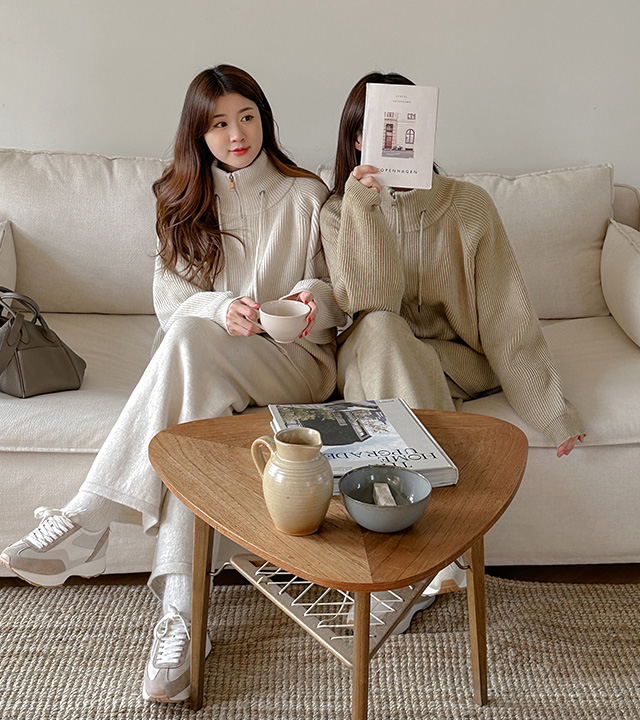 Cozy high neck knit set
