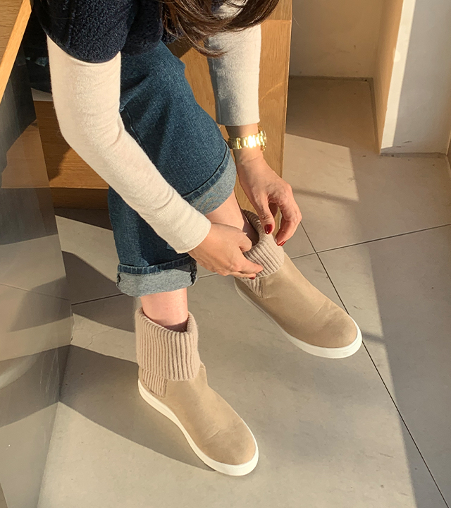 Knit color block suede ankle boots