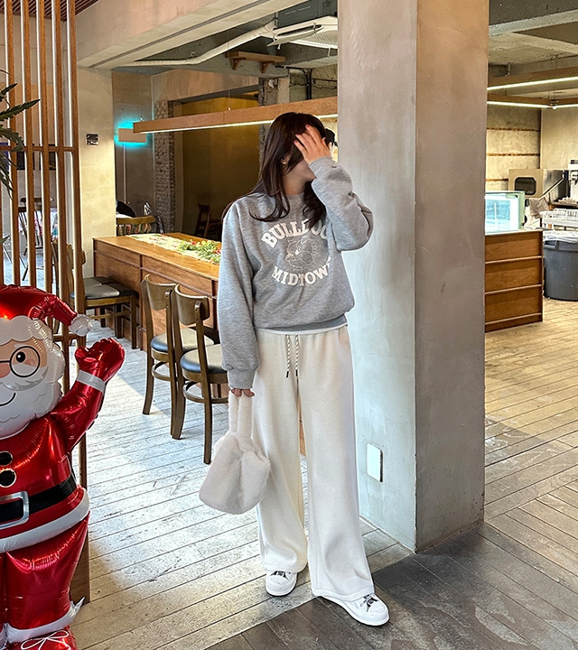 Midnight fleece man-to-man tee