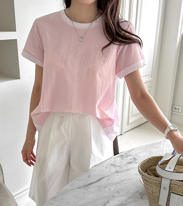 Back pin tuck silk tee blouse