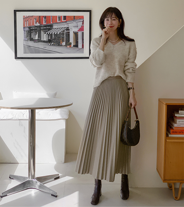 Eco leather pleated skirt 