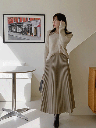 Eco leather pleated skirt 