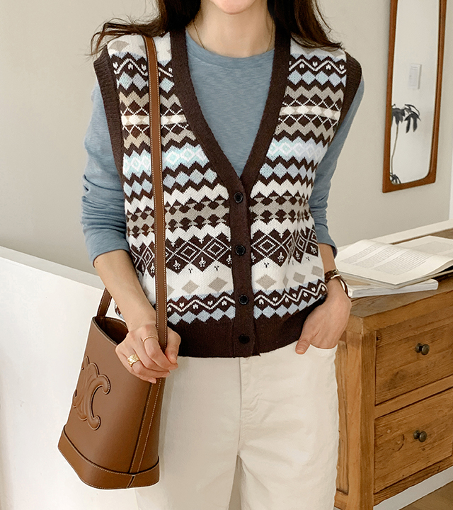 Slow V-neck Knit Vest