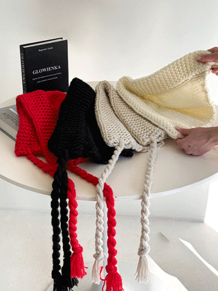 Loop twist balaclava
