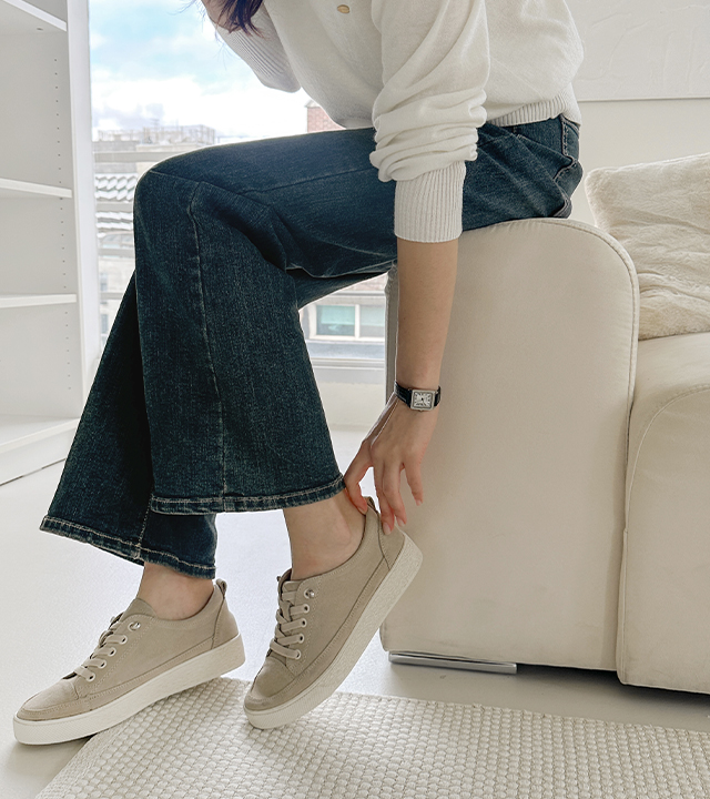 Suede leather banding sneakers