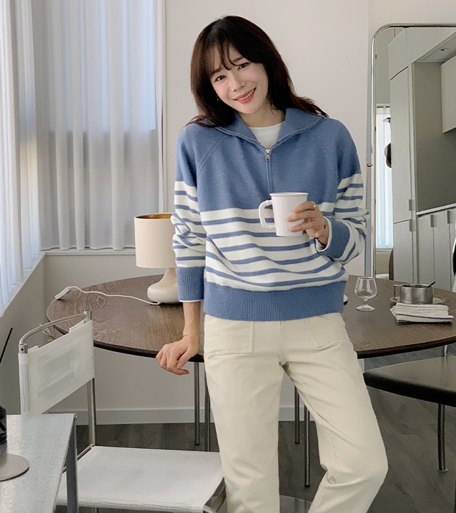 Striped semi-open zip-up knit