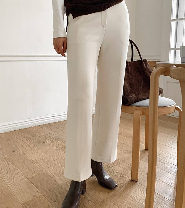 [MADE] Cheese Fleece Standard Slacks