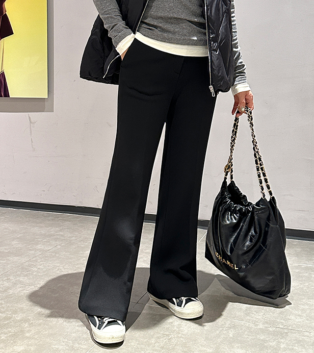 [MADE] Cheese Fleece Semi-Bootcut Slacks